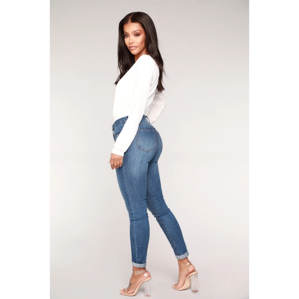 High Rise Ankle Jeans - Picture 6 of 6
